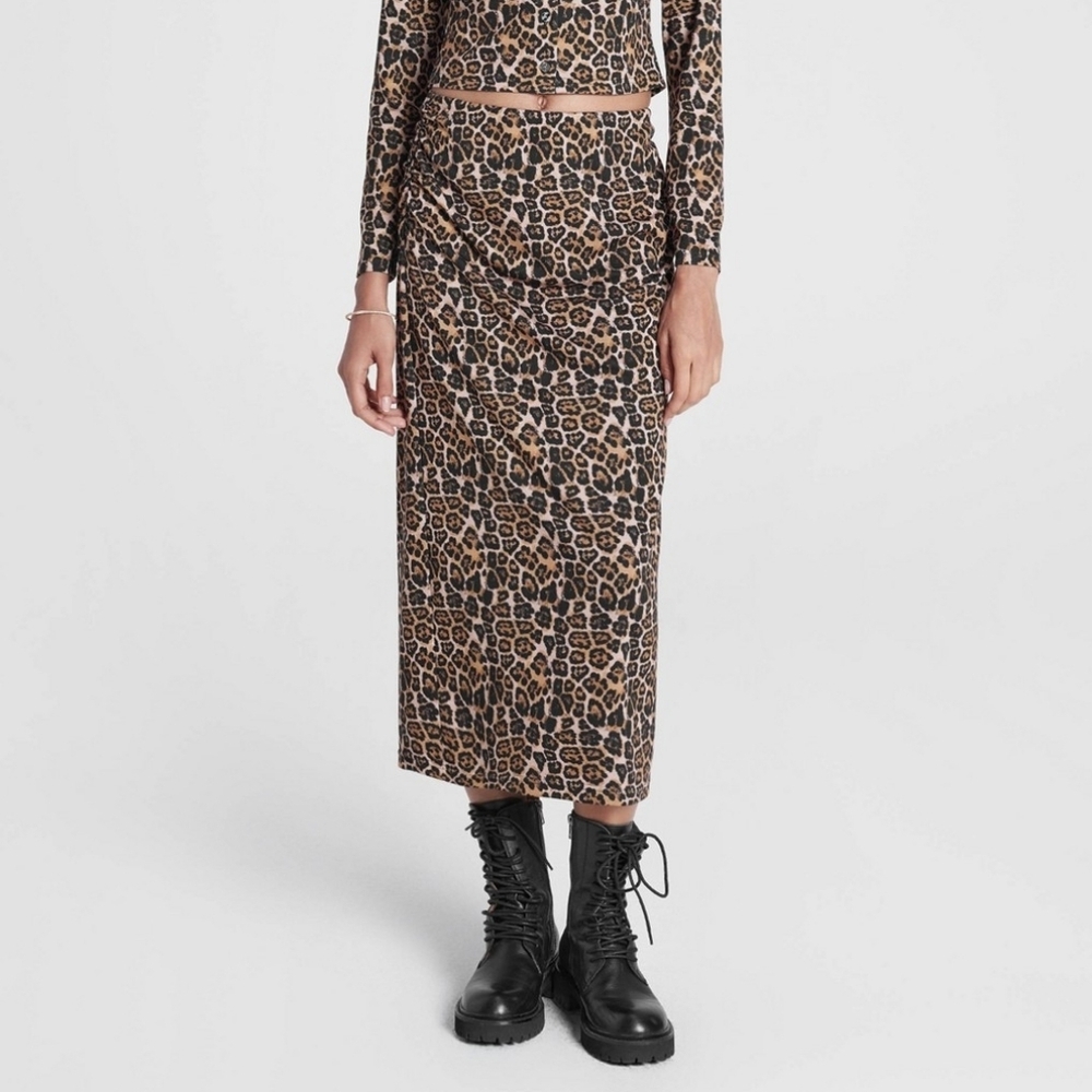 Women's Knit Ankle Skirt - Wild Fable Beige Leopard Print L